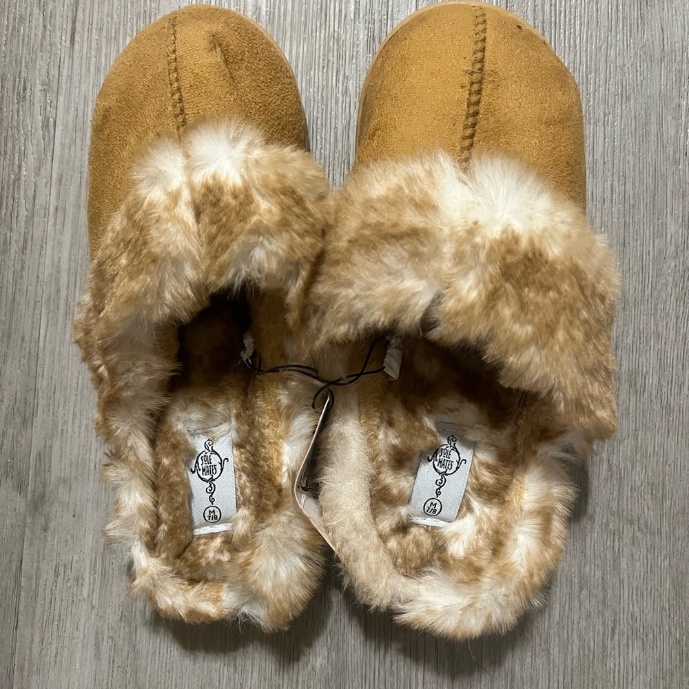 Cozy Tan Faux Fur Slippers